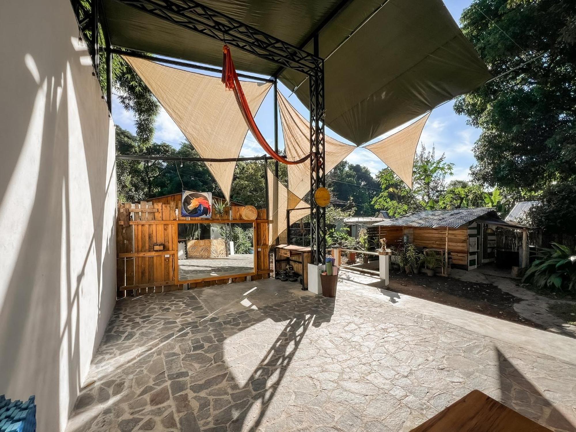 Unicorn Reborn - Peaceful Rentals San Marcos La Laguna Dış mekan fotoğraf